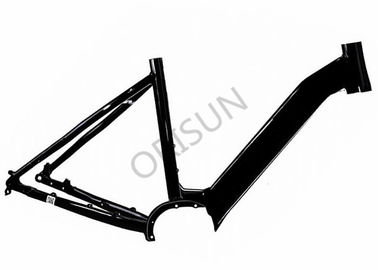 China kundenspezifische Fahrrad-Rahmen des Schwarz-700c, kundenspezifische Rennrad-Rahmen patentierter Entwurf fournisseur