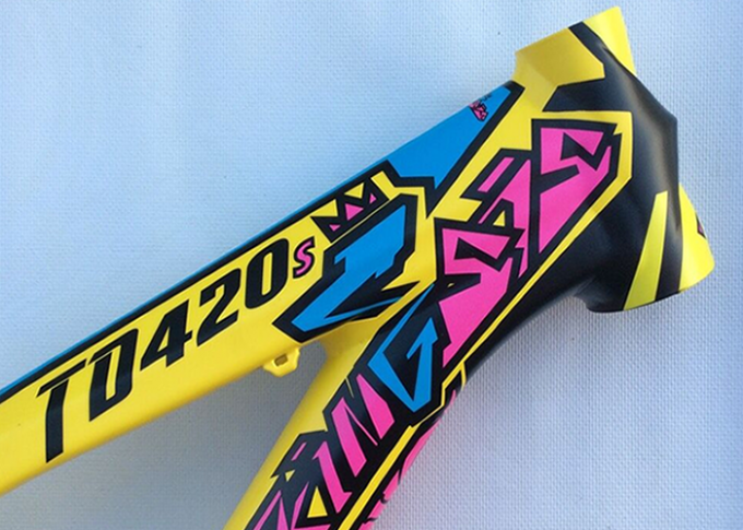 Leichter Schmutz-Sprungs-Fahrrad-Rahmen 26er/27.5er spitzte sich glattes Schweißen Headtube zu