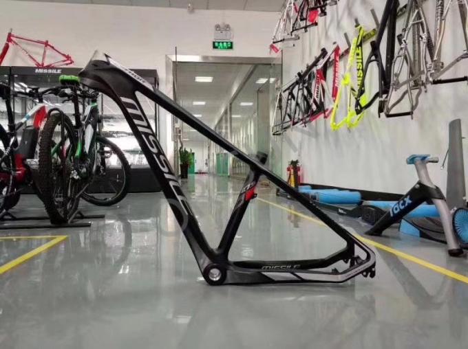 Leichter Kohlenstoff-Fahrrad-Rahmen kundengebundener Malerei-Entwurf Hardtail voller